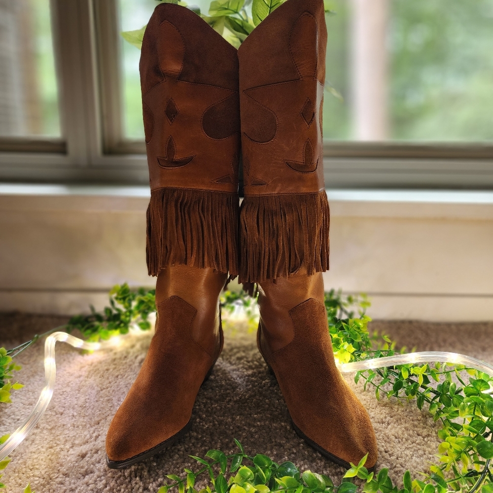 vintage 80s boots I have in two colors only size 5